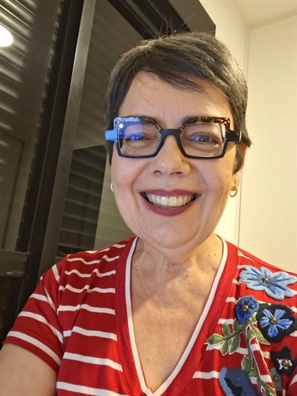 Desir&eacute;e, aluna da Valqu&iacute;ria